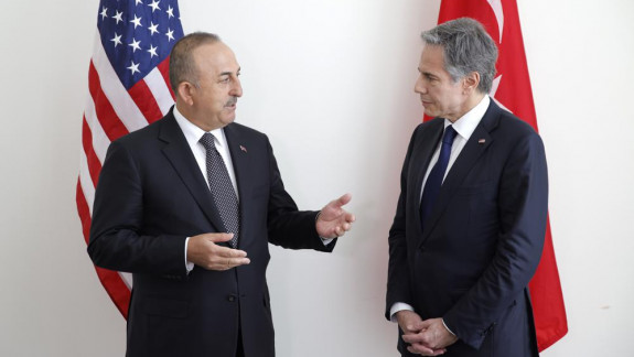 Turcia dă semnale contradictorii privind extinderea NATO