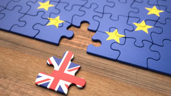 UE și Marea Britanie vor continua discuțiile pentru un acord post-Brexit. Principalele divergenţă țin de regulile privind concurenţa