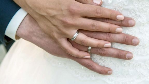 Un bărbat din Dubai a divorțat la doar 15 minute după căsătorie, pentru că s-a simțit „insultat și umilit” de socru
