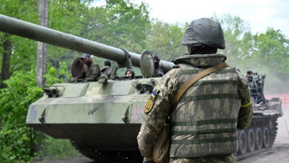 Un moldovean este învinuit că s-ar fi înrolat în armata autorităților nerecunoscute din Donețk. Ce pedeapsă riscă
