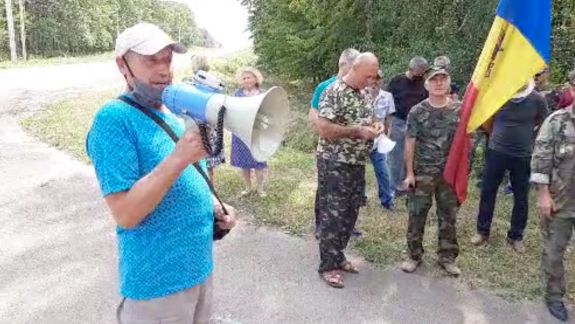 „Dodon la pușcărie”. Veteranii protestează la Condrița, fiind nemulțumiți de întrevederea lui Dodon cu Krasnoselski (LIVE)