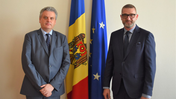 Vicepremierul Oleg Serebrian s-a întâlnit cu ambasadorul României în R. Moldova, Cristian-Leon Țurcan. Securitatea regională, pe agenda discuțiilor