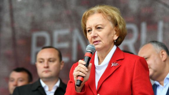 Zinaida Greceanîi, despre opoziția parlamentară: „Dacă moțiunea trecea, cei din opoziție s-ar fi luat la bătaie între ei”