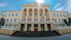 Autoritățile lucrează la un proiect pentru modificarea unor acte normative privind regimul străinilor și facilitățile pentru ei