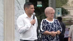 Mai mulți susținători ai PCRM și ai Partidului „Șor” au protestat în fața ANRE împotriva scumpirii tarifului la apă