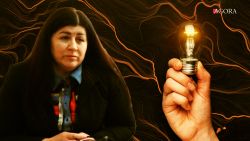 O nouă săptămână, un nou bec de la AGORA: Reacția conducerii Colegiului Național de Comerț când a primit trofeul (VIDEO)