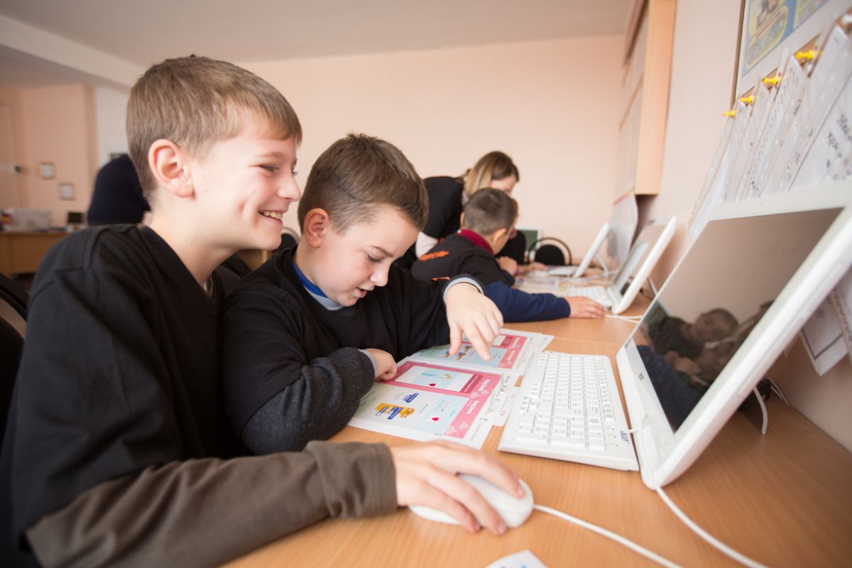 1200 de copii au participat la Orange #SuperCoders – cel mai grandios proiect de coding din Moldova