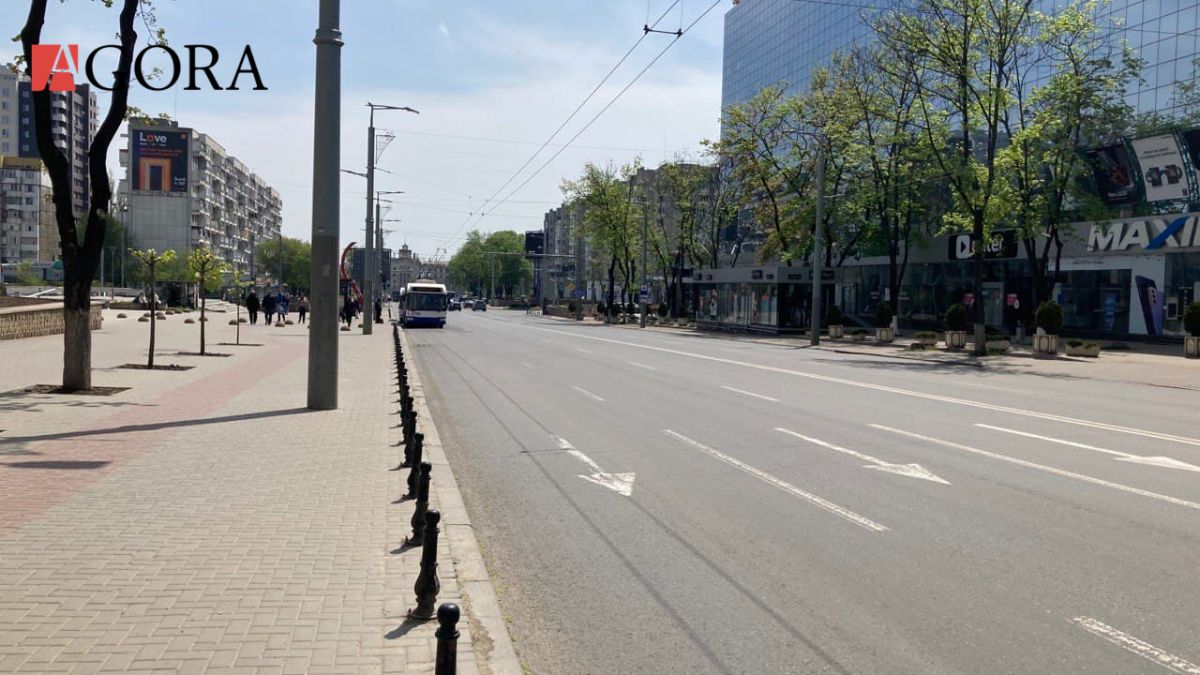 Chișinăul respiră. Cum arată în duminica Paștelui cele mai aglomerate străzi din capitală (GALERIE FOTO)
