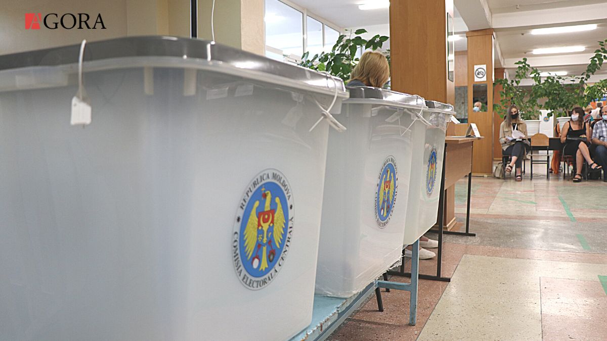 Zi istorică! Astăzi moldovenii ies la urne pentru a vota componența viitorului Parlament (UPDATE)