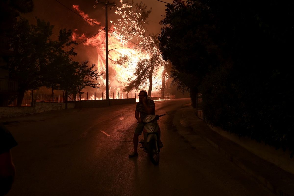 Grecia, în cele 12 zile de coșmar: Peste 56 de mii de hectare au fost pârjolite (GALERIE FOTO)