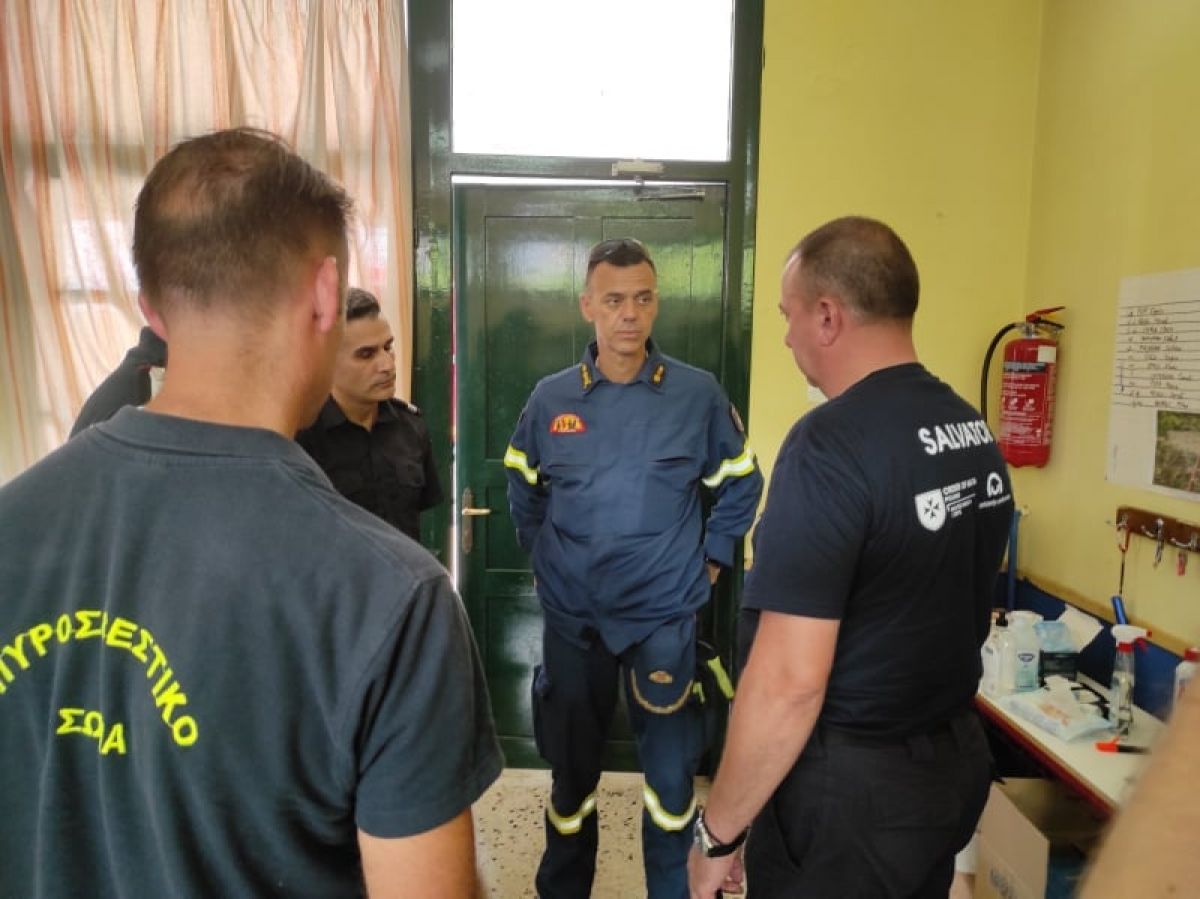 Pompierii din Moldova au început lupta cu flăcările în Grecia. Iată ce misiuni au primit (GALERIE FOTO)