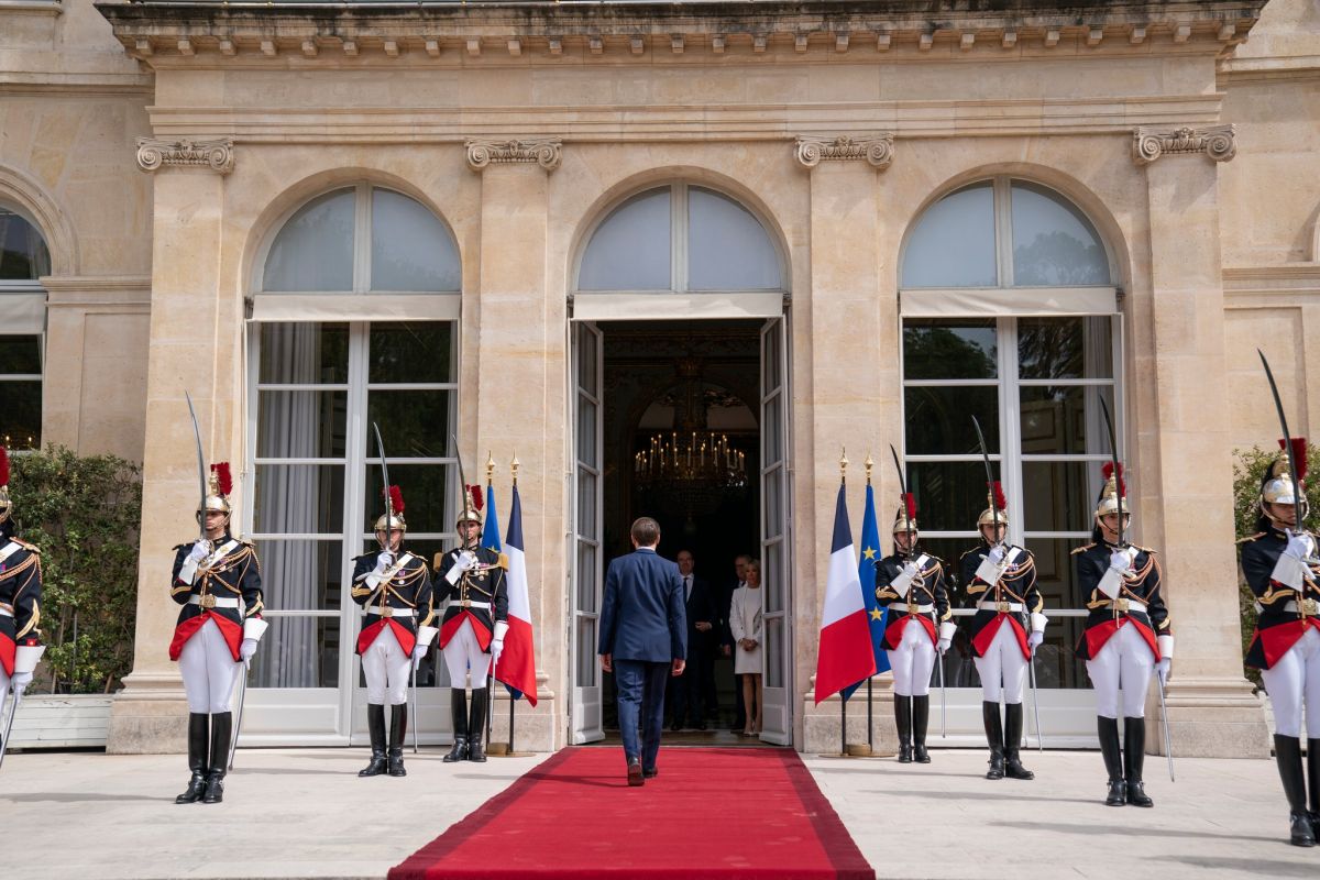 Emmanuel Macron a fost reînvestit în funcție. În timpul discursului inaugural, acesta a promis o Franță mai puternică (GALERIE FOTO)