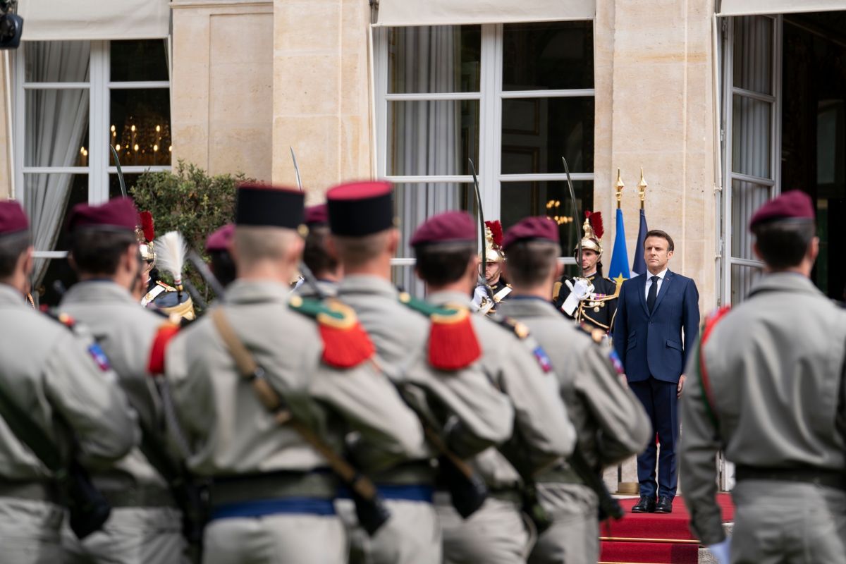 Emmanuel Macron a fost reînvestit în funcție. În timpul discursului inaugural, acesta a promis o Franță mai puternică (GALERIE FOTO)