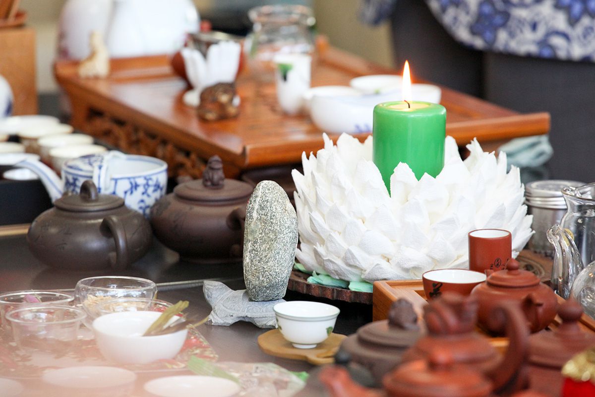 Centrul Auto Hyundai a dăruit femeilor plăcerea de a savura armonia ceremoniei ceaiului