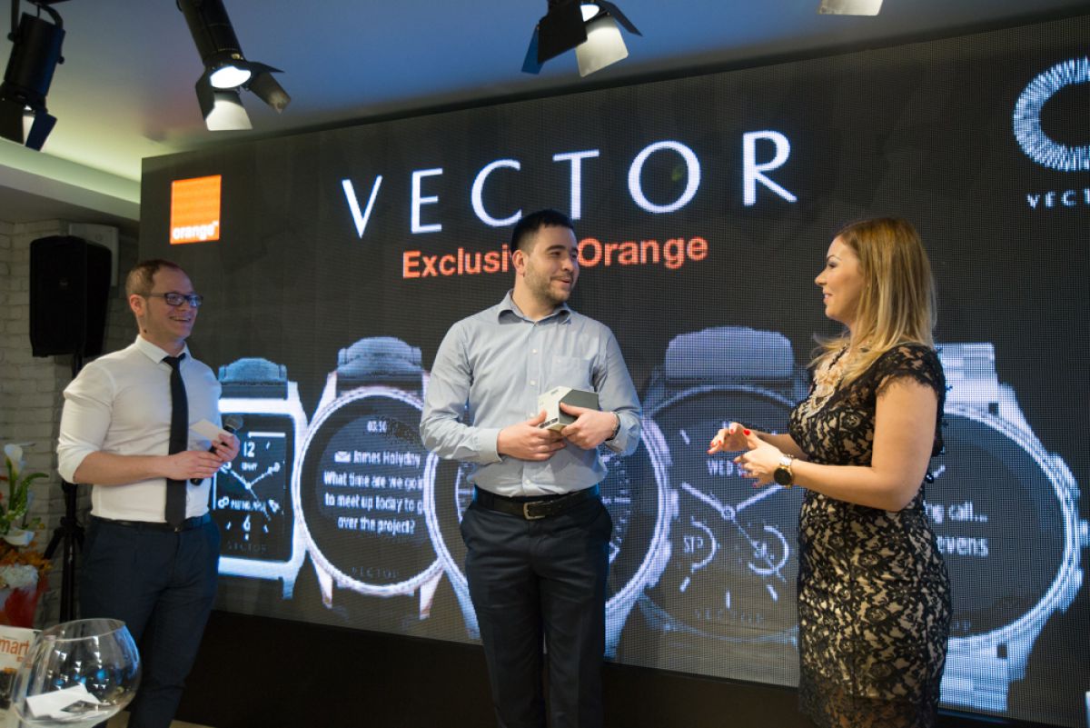 Orange Moldova a lansat în exclusivitate ceasurile inteligente Vector