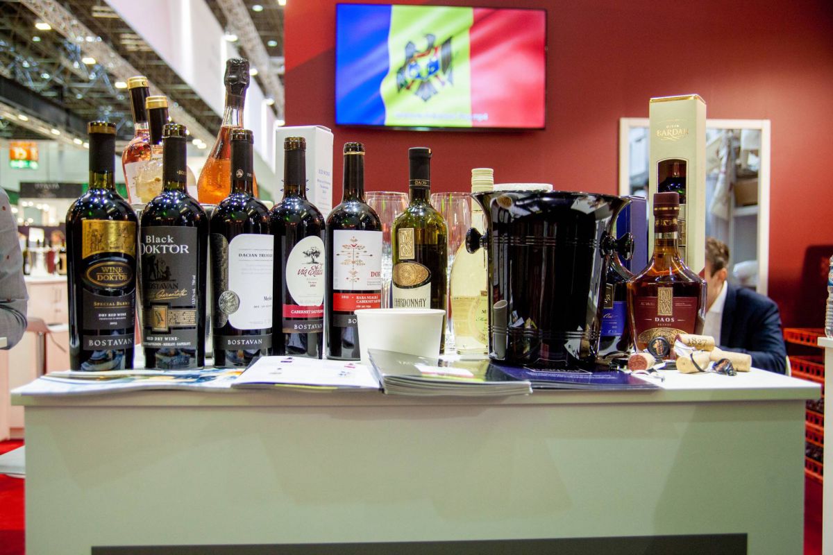 GALERIE FOTO. Vinul moldovenesc, pe gustul celor din Europa și China. „Vinurile noastre sunt respectate”