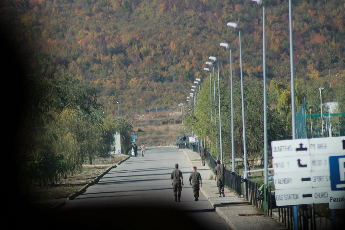 GALERIE FOTO. Impresionant: Cum arată baza italiană în care militarii moldoveni își îndeplinesc misiunea din Kosovo
