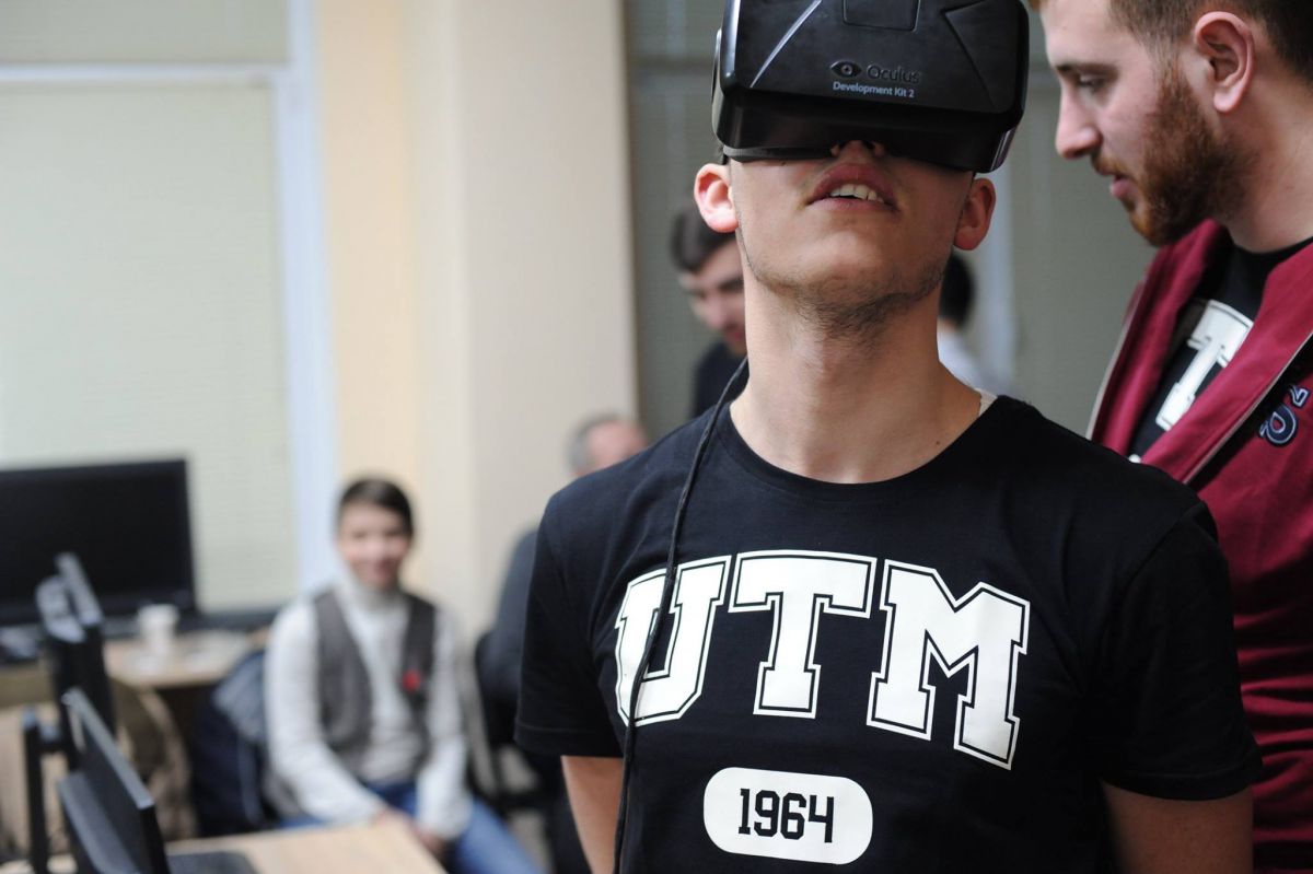 Studenții UTM au participat la primul hackathon VR pentru tineri: 5 proiecte care au concurat pentru locul I 