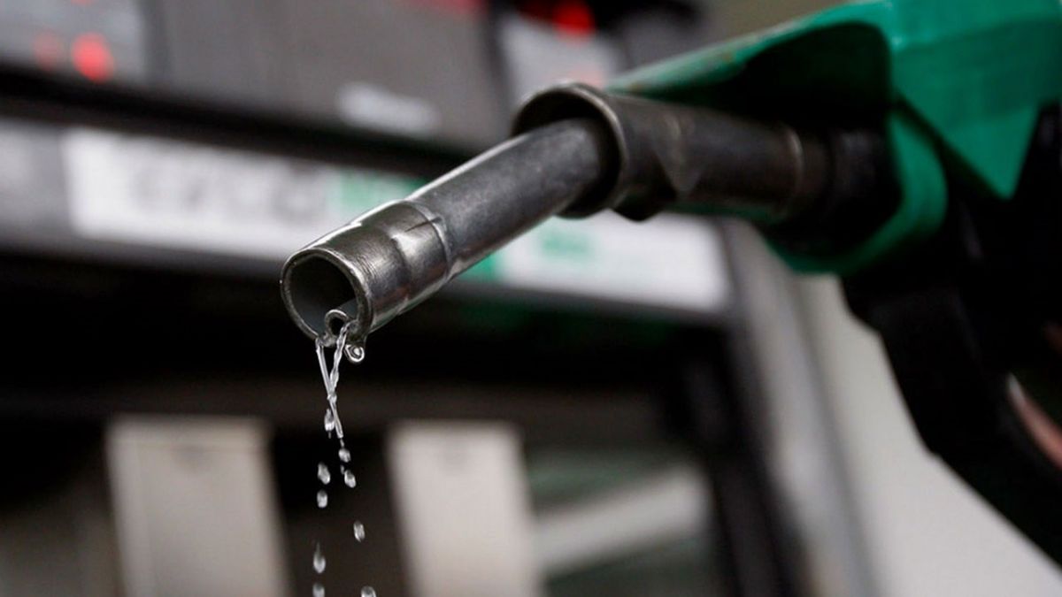 Cat Ulei Se Pune La Un Litru De Benzina AGORA - Noi scumpiri la carburanți. Cât costă un litru de benzină și