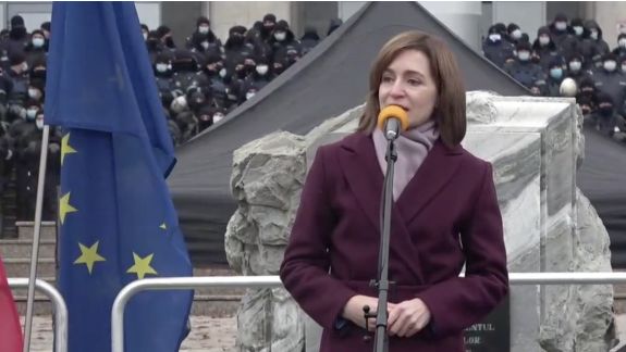Maia Sandu: „Igor Dodon încearcă să dea foc la țară. Cea mai scurtă cale către anticipate e demisia Guvernului”