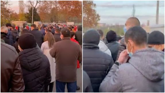 Coadă la secția de votare de la Frankfurt