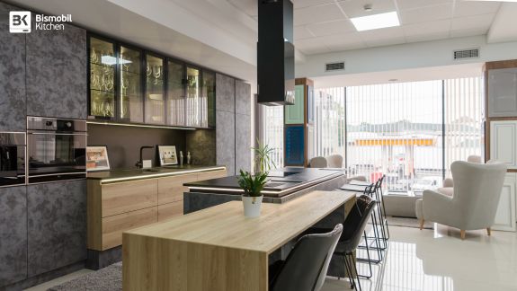 8 ani de Bismobil Kitchen – compania care creează cele mai inspirate bucătării la comandă!