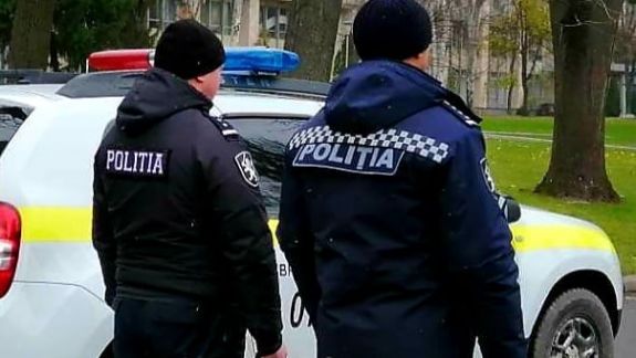 Poliția îndeamnă manifestanții să protesteze pașnic și civilizat