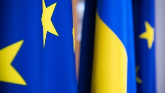 1,2 miliarde de euro pleacă spre Ucraina. Parlamentul European a validat cu o largă majoritate ajutorul propus de Comisia Europeană