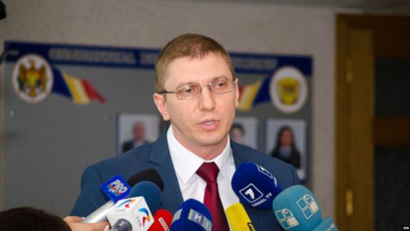 Acordarea garanțiilor de stat pentru cele trei bănci devalizate se examinează într-un dosar penal. Viorel Morari oferă detalii