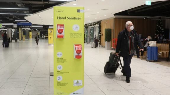 În atenția moldovenilor care merg în Irlanda: Țara cere de sâmbătă test negativ la COVID-19 de la toți călătorii