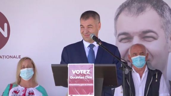 Candidatul PUN, Octavian Țîcu, își exprimă dreptul la vot (LIVE)