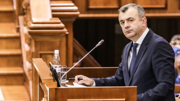 Analiști politici, despre demisia Guvernului: „Șor a încercat ca Chicu să plece pentru a deschide calea spre anticipate. Trebuie să ne așteptăm la mai multe negocieri”
