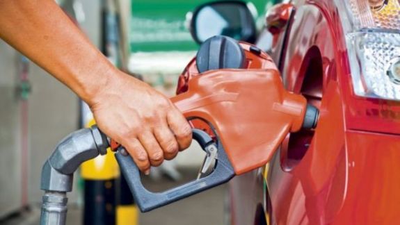 ANRE: Există destul petrol, în stocuri, pentru a acoperi integral necesarul tuturor consumatorilor