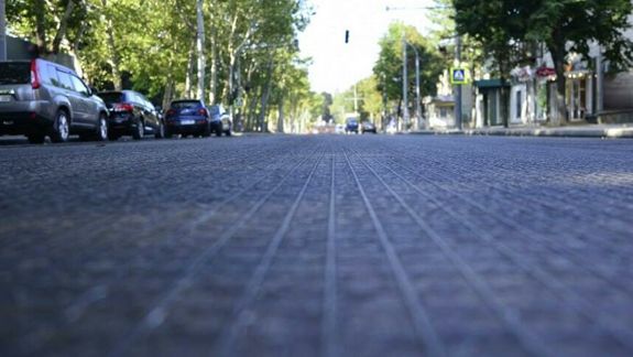 Atenție! Pe strada Ion Creangă au apărut noi indicatoare care interzic virarea la stânga. Șoferii trebuie să ocolească un cartier (FOTO)