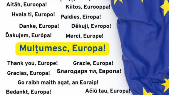 Au zis „mulțumesc” în 24 de limbi. Mai mulți cetățeni, printre care și Maia Sandu au mulțumit UE pentru acordare statutului de candidat (VIDEO)
