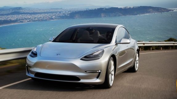 Automobilele Tesla pot fi procurate cu bitcoin începând de astăzi. Elon Musk: „Acum, puteți cumpăra”
