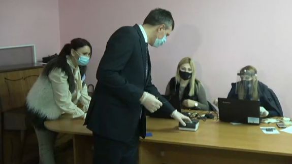 Candidatul Blocului UNIREA, Dorin Chirtoacă, își exercită, în aceste clipe, dreptul la vot