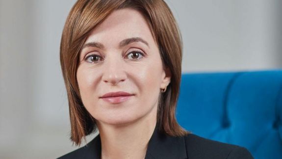 Cadouri protocolare primite de președinta Maia Sandu, în șase luni de mandat: Un set de ceai și altul de DVD-uri, cele mai scumpe dintre ele