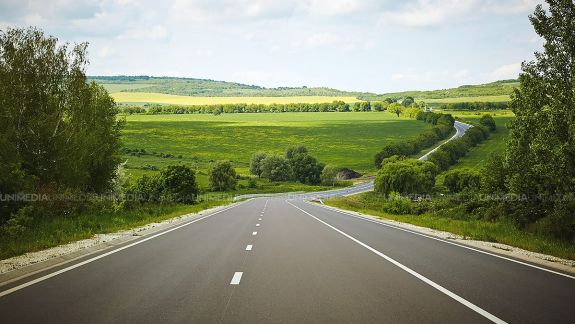 Câți kilometri de drum au fost reparați în proiectul „Drumuri Bune pentru Moldova”? Chicu: „Peste 40% din localitățile incluse în program au fost finalizate”