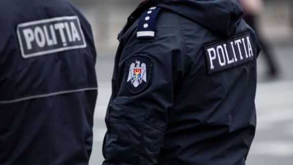 Cinci traficanți de droguri, reținuți în urma a zece percheziții în Moldova și Muntenegru. Ce riscă aceștia