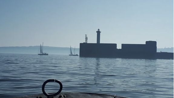 Consecințele sancțiunilor: O navă rusească a fost redirecționată din Canalul Mânecii