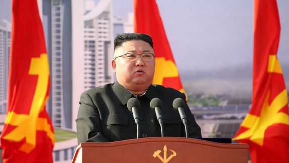 Coreea de Nord: Kim Jong-un a împlinit 38 de ani și 10 ani de când e lider suprem. De ce este atât de controversat