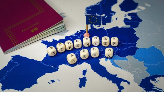 Din 2022, moldovenii vor plăti o taxă pentru a intra în spaţiul Schengen