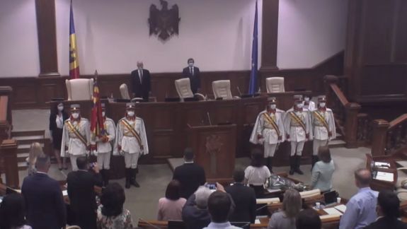 Igor Grosu și-a ocupat locul în prezidiul Legislativului