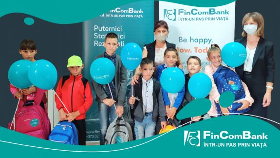FinComBank desfășoară campania „Donează un ghiozdan norocos” al treilea an consecutiv
