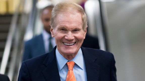Fostul astronaut Bill Nelson, numit la conducerea NASA. Agenția spațială pregătește o nouă misiune umană pe Lună