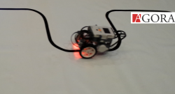 FOTO. VIDEO. Prezentări de invenții la ICT Summit: Vezi ce robot a dezvoltat un elev de clasa a X-a