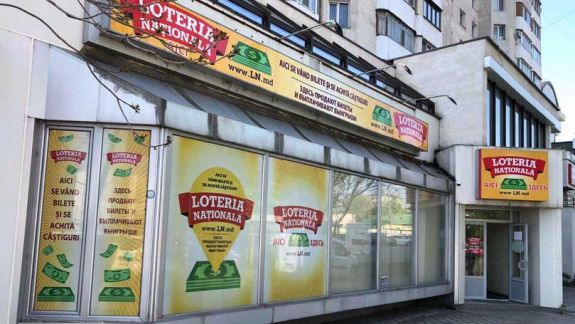 Interzicerea publicității jocurilor de noroc: Cine va avea de pierdut și de ce se aprobă legea deși vânzarea biletelor de loterie aduce venit la stat
