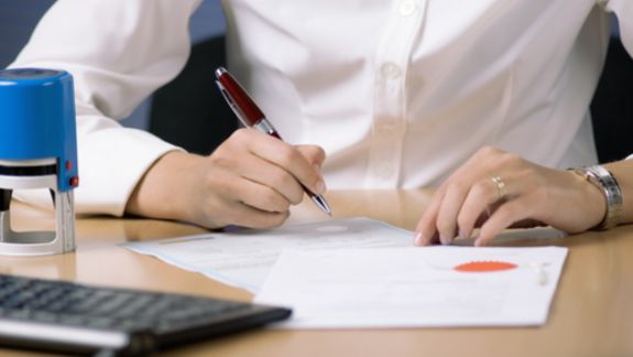Notarii care nu se prezintă la două adunări generale consecutive ar putea fi trași la răspundere disciplinară