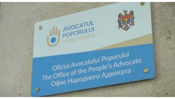 Numărul candidaților înscriși în cursa pentru funcția de Avocat al Poporului a ajuns la șapte. Cine sunt pretendenții